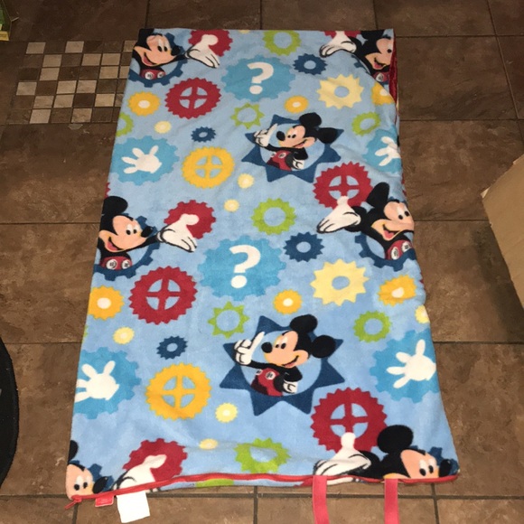 Unisex Child’s Mickey Mouse Sleeping Bag - Picture 6 of 7
